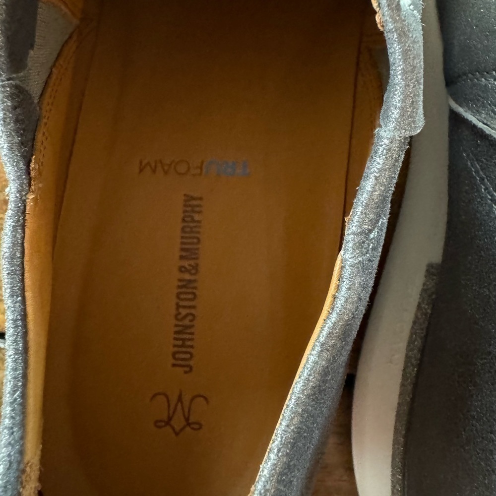 JOHNSTON & MURPHY Dakota Cap Toe Metallic Slip On Sneaker Pewter NWOT size 9 - Picture 7 of 12